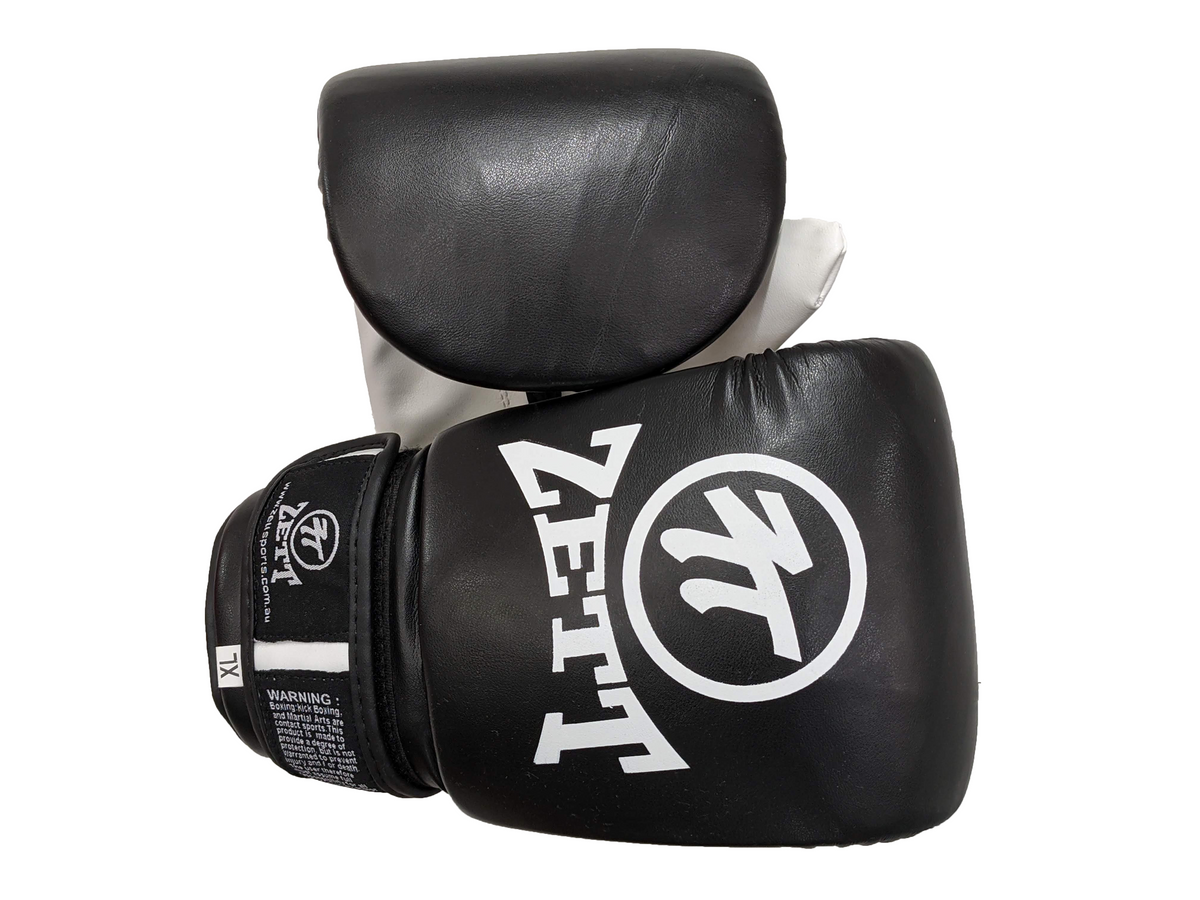 Zett Bag Mitts in leather, front view