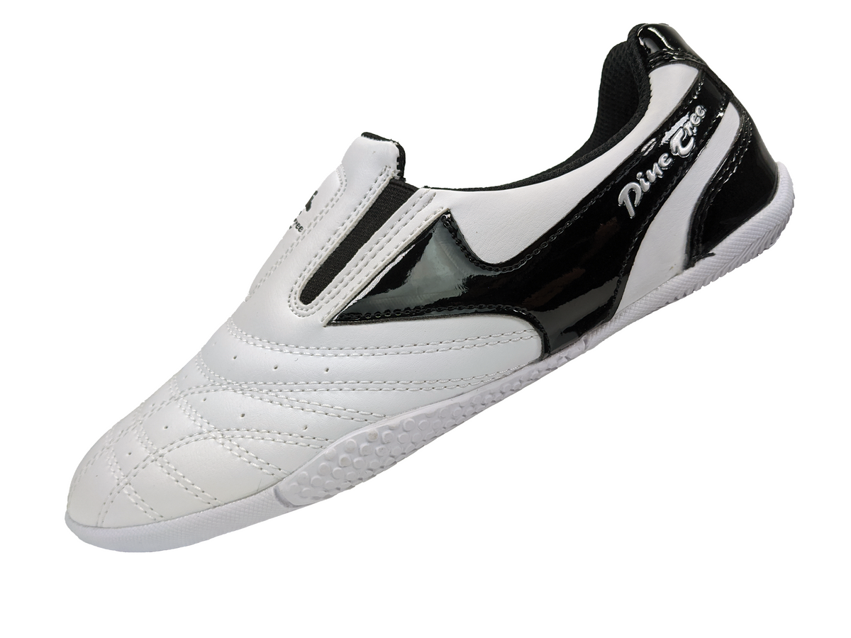 Zett Taekwondo Pine Tree shoes, side view