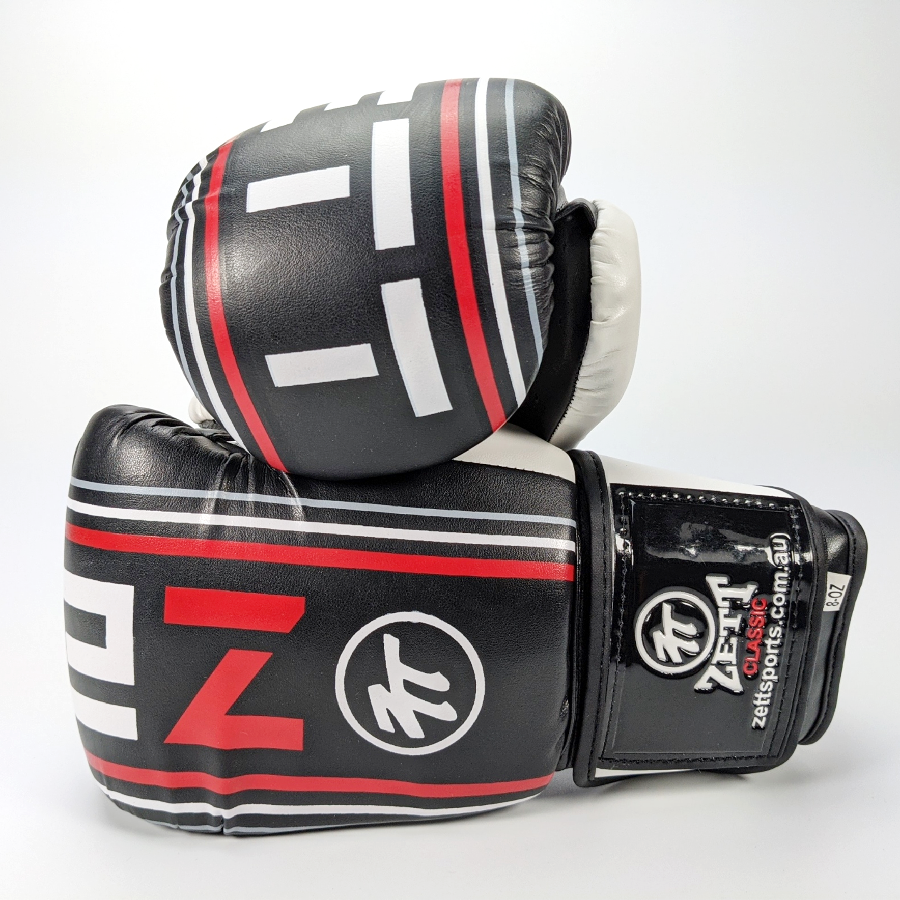 Zett Classic V2 boxing gloves in black