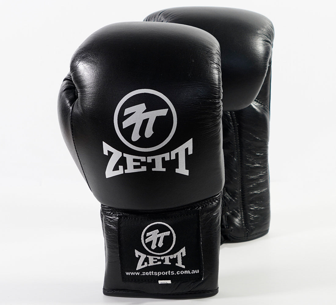 Zett Lace-Up Fighter boxing gloves, outer view
