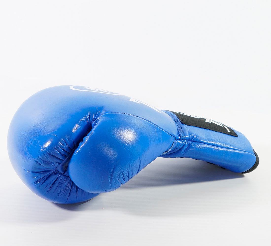 Zett Lace-Up Fighter Boxing Gloves