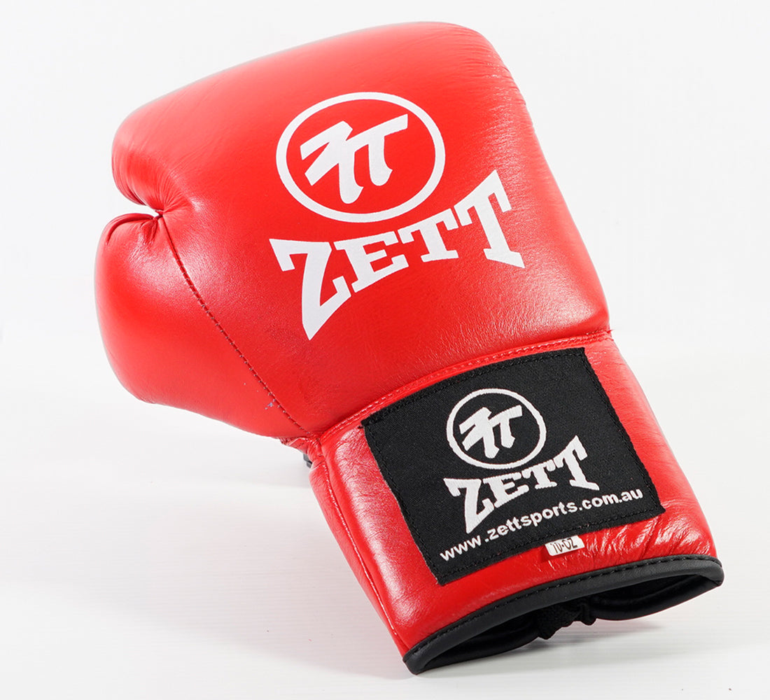 Zett Lace-Up Fighter boxing gloves, knuckle detail